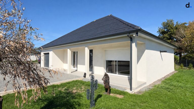 MAISON - 109 m2 - PLAIN PIEDS